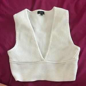 White low V neck Debut top